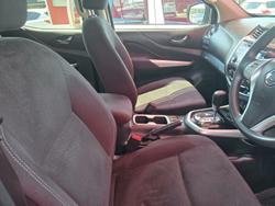 2019 Nissan Navara SL