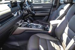 2025 Mazda CX-5 G25 Akera