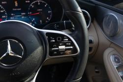2018 Mercedes-Benz
                C-Class C220 d