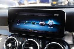 2018 Mercedes-Benz
                C-Class C220 d