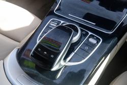 2018 Mercedes-Benz
                C-Class C220 d
