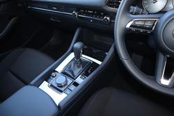 2025 Mazda 3 G20 Evolve