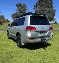 2016 Toyota Landcruiser VX