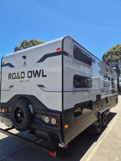 2025 New Age Caravans Road Owl Ro21be Escape My25.5 Family Bunk Van