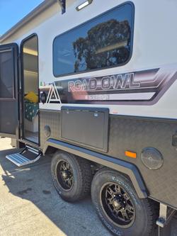 2025 New Age Caravans Road Owl Ro21be Escape My25.5 Family Bunk Van