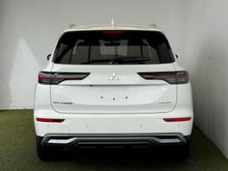 2025 Mitsubishi Outlander Aspire