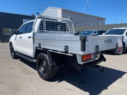 2019 Toyota Hilux SR