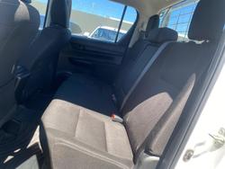 2019 Toyota Hilux SR