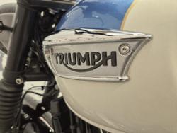 2017 Triumph Bonneville T100 (900cc) Bonneville Blue