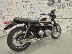 2017 Triumph Bonneville T100 (900cc) Bonneville Blue