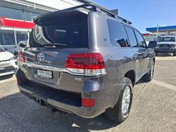 2017 Toyota Landcruiser VX