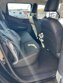 2024 Nissan Navara PRO-4X Warrior D23 MY24 4X4 Dual Range Black Star