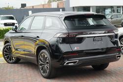 2025 Jaecoo J8 Track