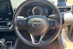 2020 Toyota Corolla SX Hybrid ZWE211R Frosted White