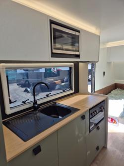 2025 New Age Caravans Road Owl Ro19be Escape My25.5 Family Bunk