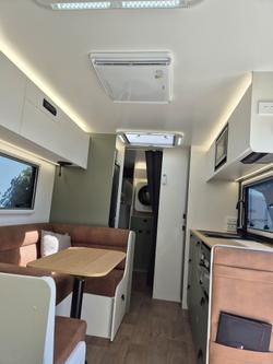 2025 New Age Caravans Road Owl Ro19be Escape My25.5 Family Bunk