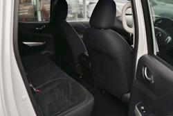 2018 Nissan Navara Silverline