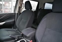 2018 Nissan Navara Silverline