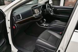 2014 Toyota Kluger Grande