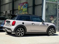 2022 MINI Hatch Cooper S MINI Yours F56 LCI-2 Rooftop Grey