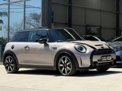2022 MINI Hatch Cooper S MINI Yours F56 LCI-2 Rooftop Grey