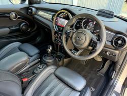 2022 MINI Hatch Cooper S MINI Yours F56 LCI-2 Rooftop Grey