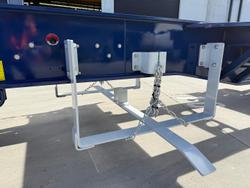 2025 CIMC
                40' Drop Deck Skeletal 