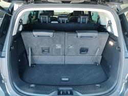 2021 Ford
                Everest Trend