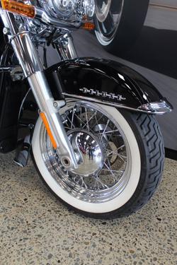 2020 Harley-davidson FLDE DELUXE (107) BLACK