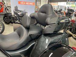 2025 Harley-Davidson Tri Glide Ultra 114 (FLHTCUTG) Trike Black