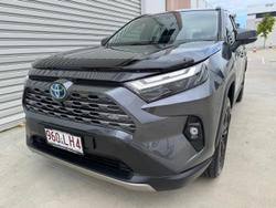 2024 Toyota
                RAV4 Cruiser