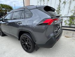 2024 Toyota
                RAV4 Cruiser