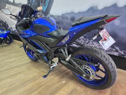 2022 Yamaha YZF-R3 BLUE