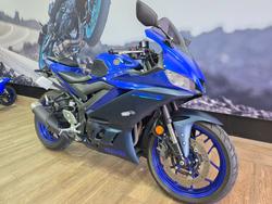 2022 Yamaha YZF-R3 BLUE