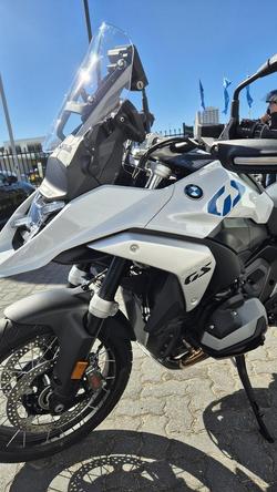 2025 BMW R 1300 GS Pure R 1300 White