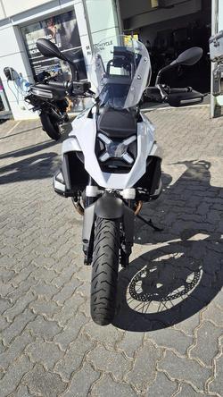 2025 BMW R 1300 GS Pure R 1300 White