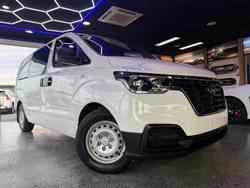 2019 Hyundai
                iLoad 