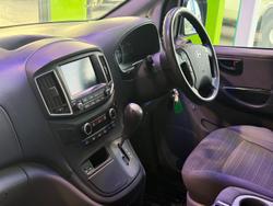 2019 Hyundai
                iLoad 