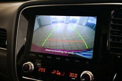 2019 Mitsubishi
Outlander LS