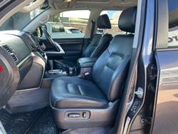 2015 Toyota Landcruiser Sahara VDJ200R MY13 4X4 Dual Range Graphite