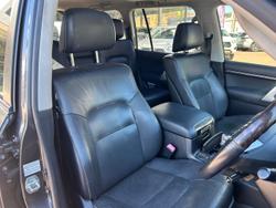 2015 Toyota Landcruiser Sahara VDJ200R MY13 4X4 Dual Range Graphite