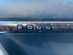 2015 Toyota Landcruiser Sahara VDJ200R MY13 4X4 Dual Range Graphite