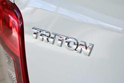 2021 Mitsubishi
Triton GLX