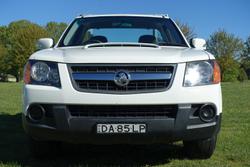 2010 Holden Colorado LX RC MY11 4x2 Summit White