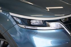 2023 Kia
                Carnival S