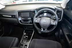 2018 Mitsubishi Outlander ES