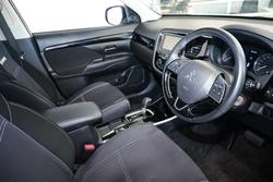 2018 Mitsubishi Outlander ES