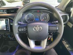 2018 Toyota Hilux SR