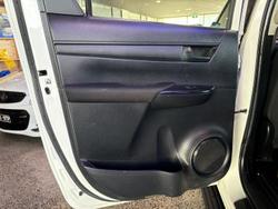 2018 Toyota Hilux SR