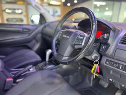 2019 Isuzu
                D-MAX SX